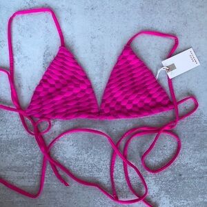 Good American Hawaiian Pink Diamond Print Bikini Top Medium